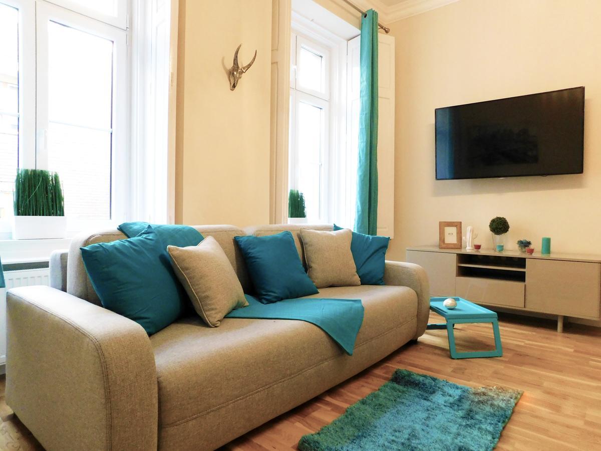 Wonder Deer Luxury Apartment At The Opera Self Check-In 布达佩斯 外观 照片