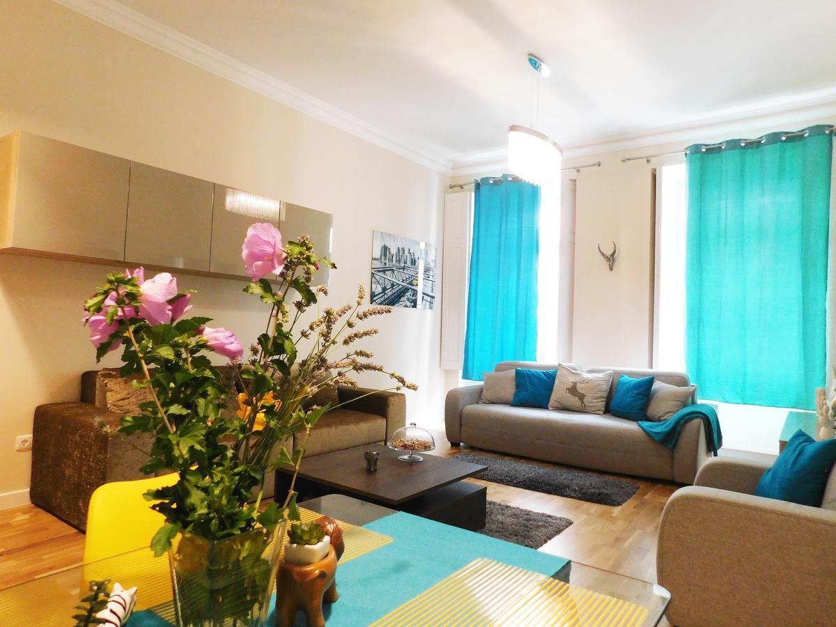 Wonder Deer Luxury Apartment At The Opera Self Check-In 布达佩斯 外观 照片